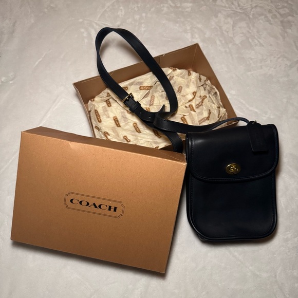 VTG Coach Navy Blue Sidepack Crossbody Shoulder Bag - Picture 2 of 15